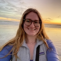 Lauren Nash headshot