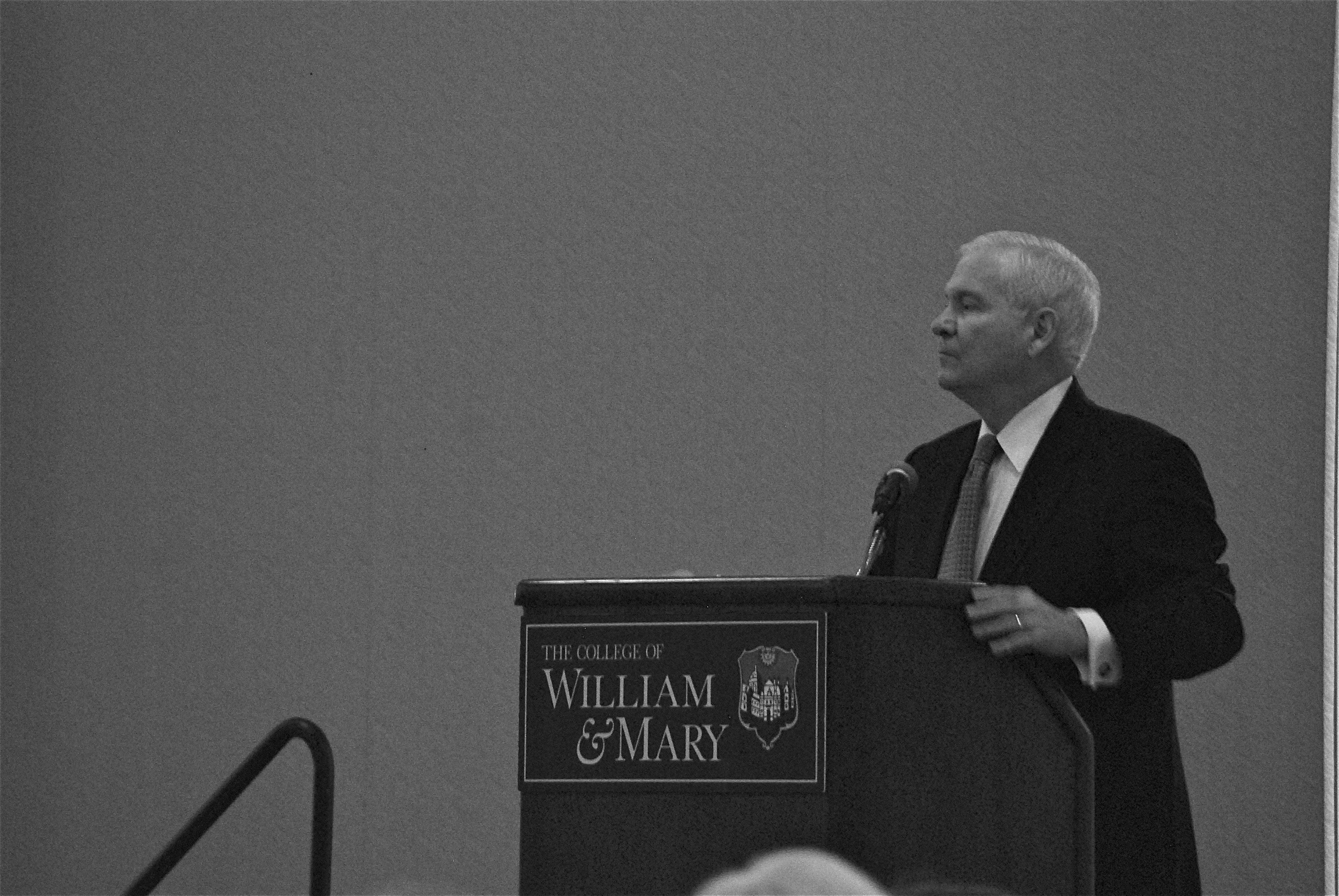 Chancellor Robert M. Gates speaking to Town and Gown Luncheon 