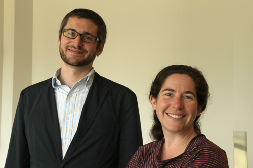 Researchers Matthew Hilimire and Catherine Forestell 