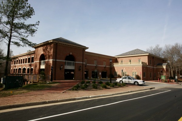 parking_garage_police_car