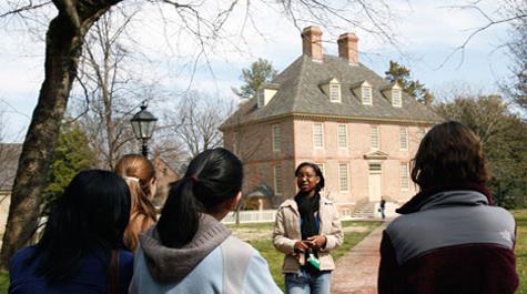 william and mary walking tour